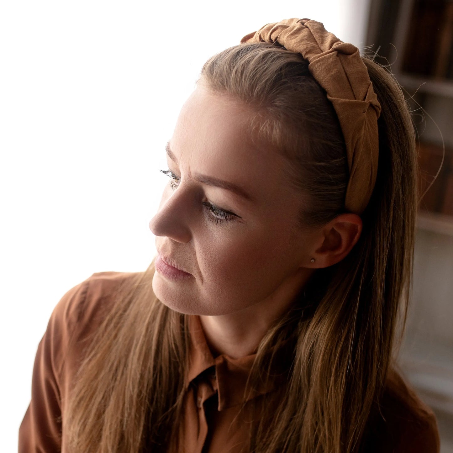 Karamel linnen hoofdband met ruches HANDGEMAAKT