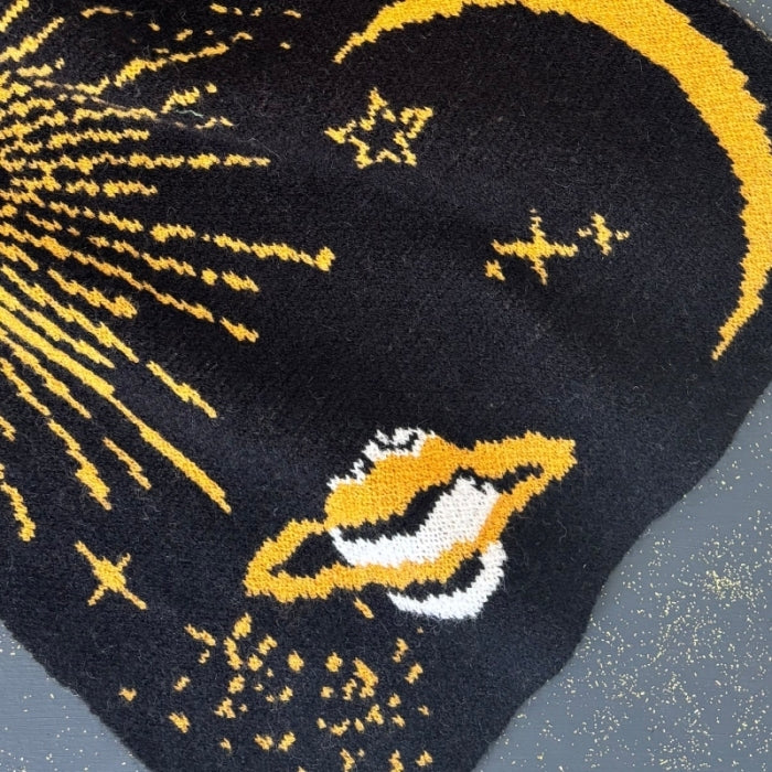 House of Disaster-After Dark-Sjaal-Zwart