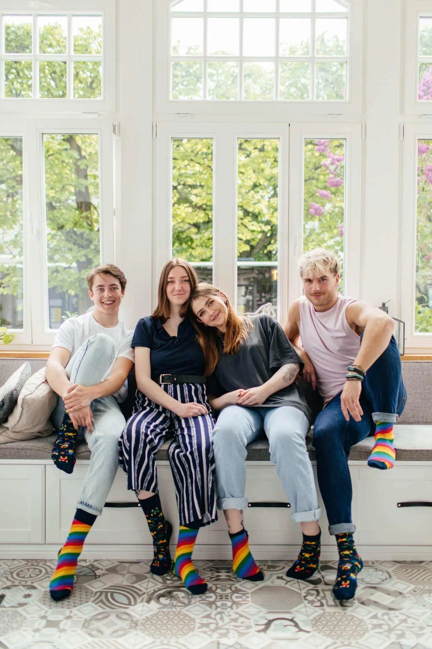 Many Mornings - Sokken - Over The Rainbow - 43-46