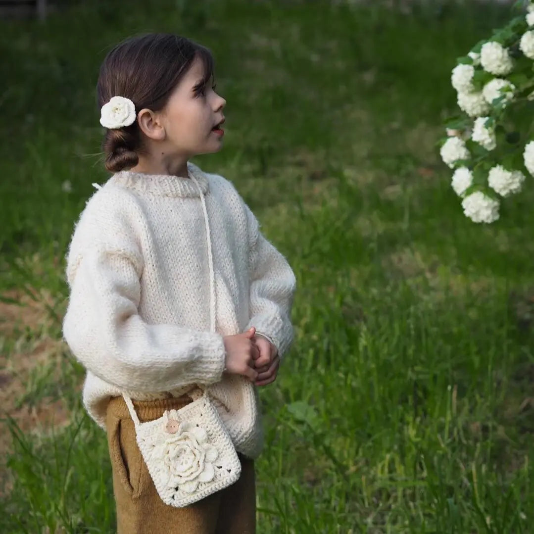 Gehaakte tas met bloem Wit