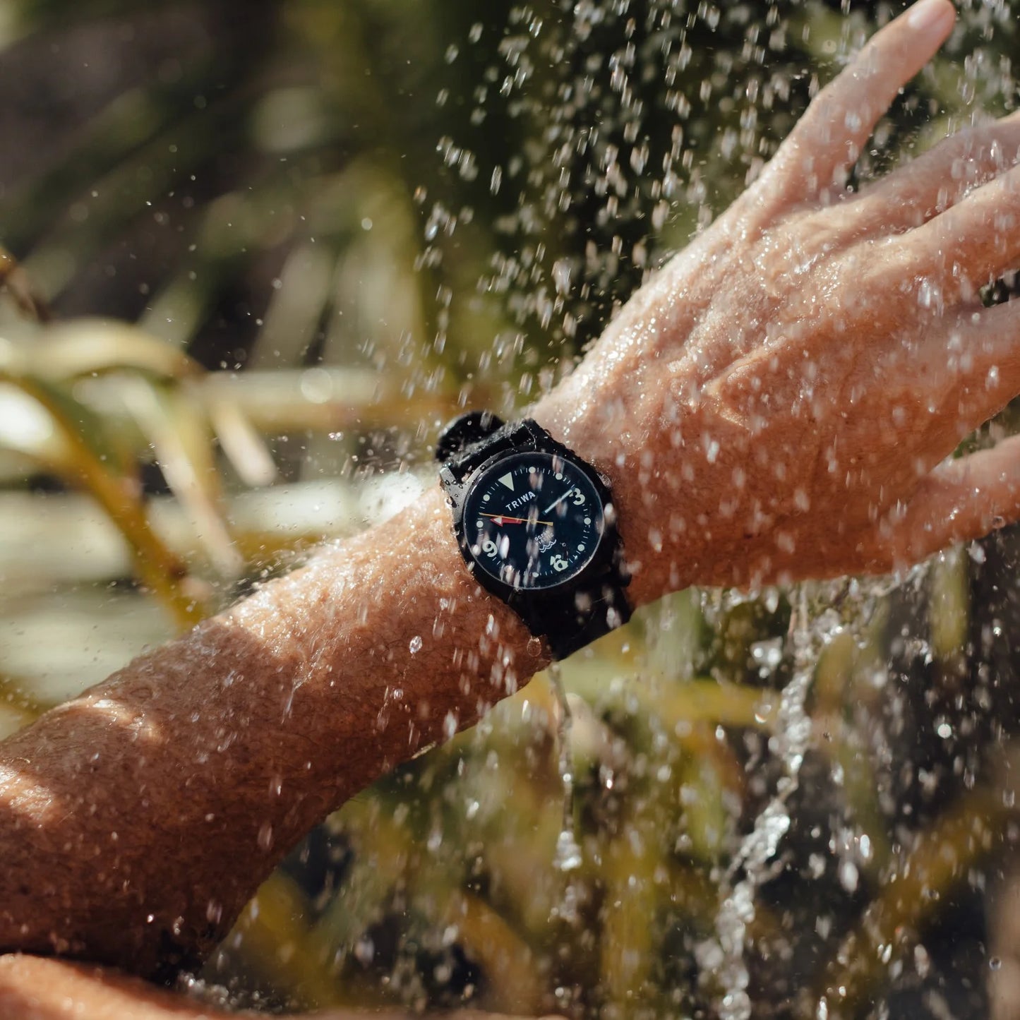 Triwa-Ocean Plastic Octopus Black